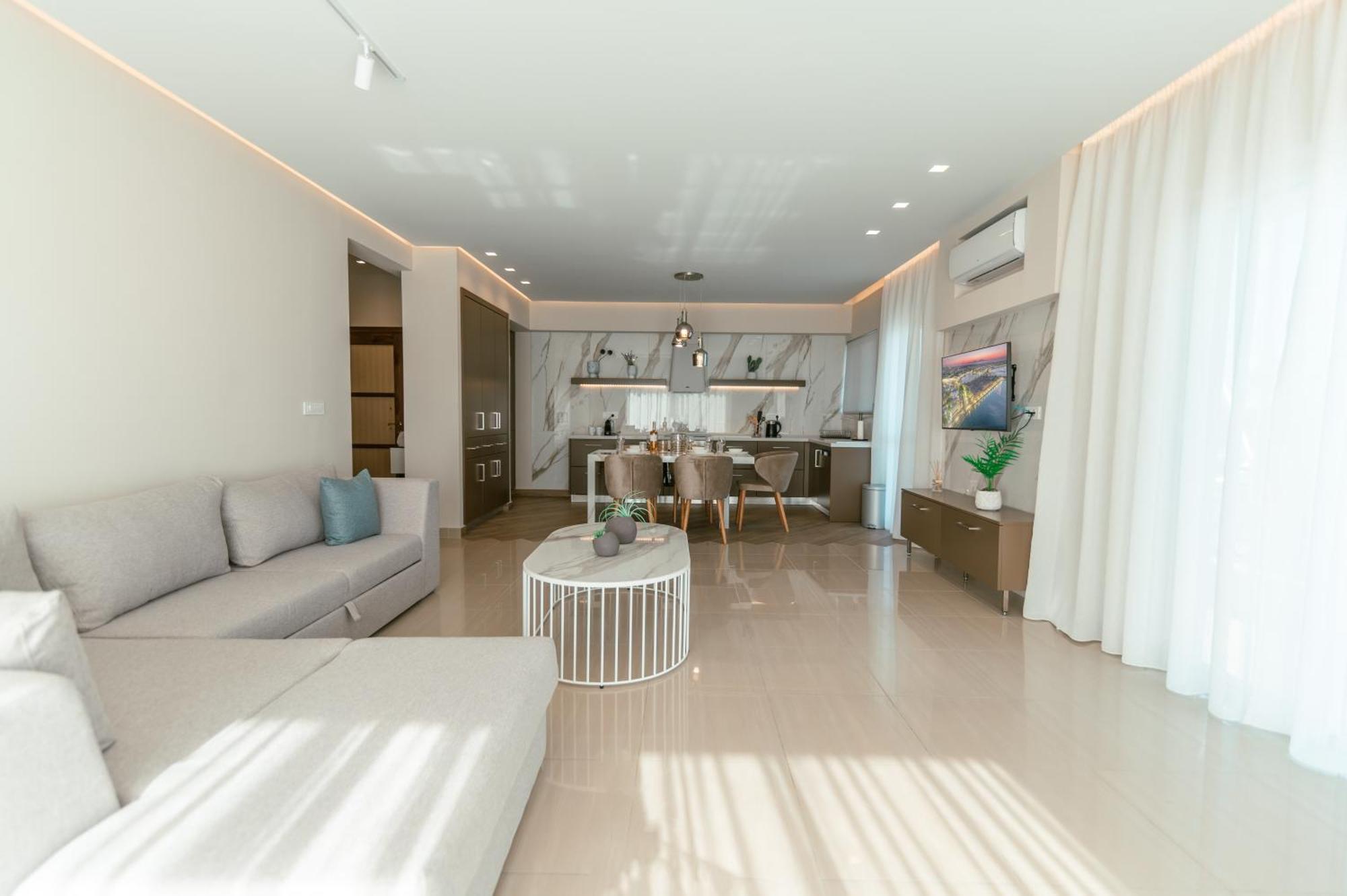 Brand New Elegant Suite Platáni Kültér fotó
