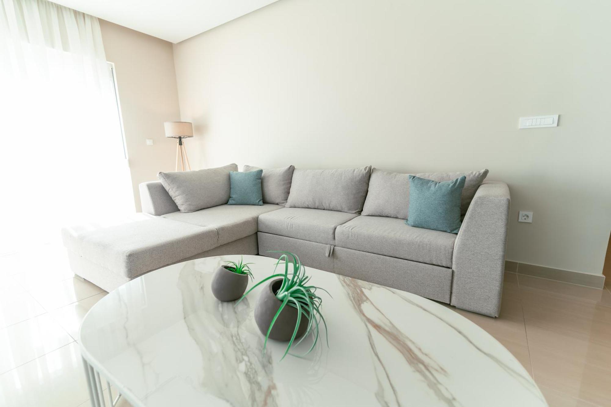 Brand New Elegant Suite Platáni Kültér fotó